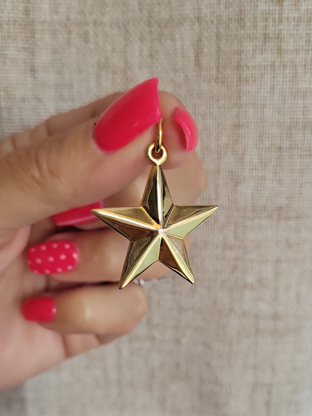 Vintage Gold Puffy Star Pendant Charm Celestial